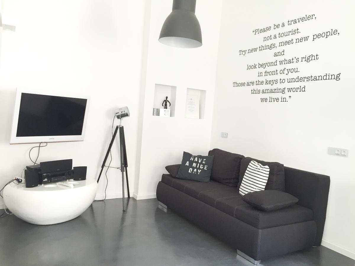 Mini Loft Design - With Sauna บูดาเปสต์ ภายนอก รูปภาพ