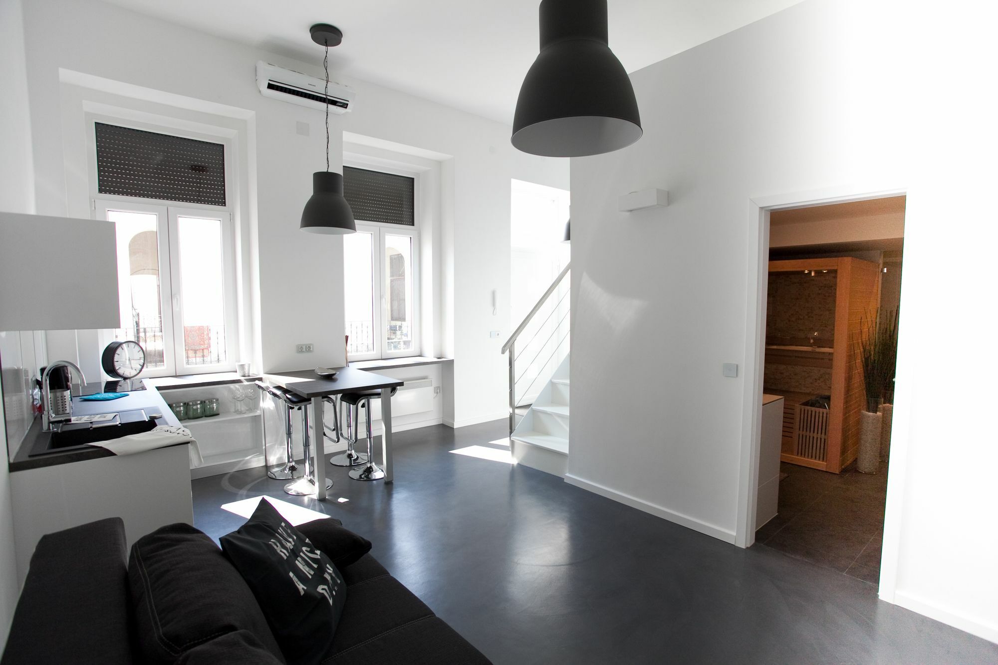 Mini Loft Design - With Sauna บูดาเปสต์ ภายนอก รูปภาพ